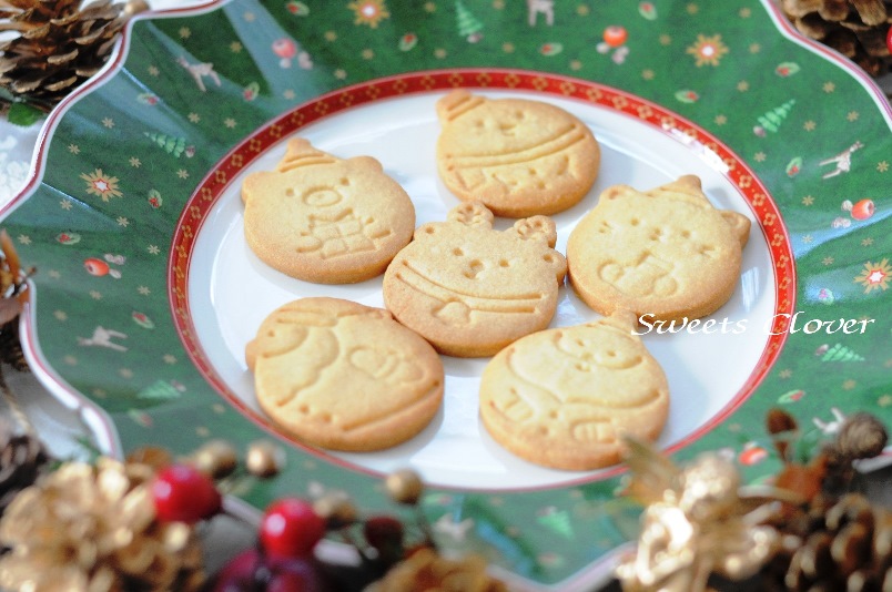 クリスマスにぴったり「cottaオリジナルまんまるクッキー型」を使ってみました | インターネットお菓子教室「Sweets Clover」